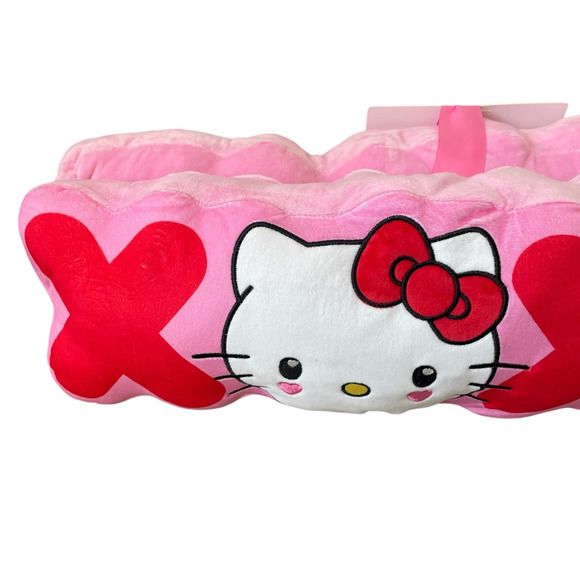Hello Kitty & Friends 2 Pack Decorative Pillows “Love & XOXO” 8x24 New - Picture 10 of 16